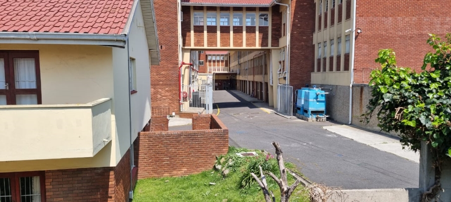 2 Bedroom Property for Sale in Mowbray Western Cape